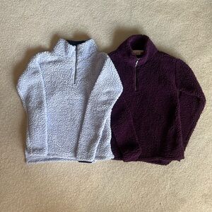 2 sherpas 3/4 zip shirts w stretch. SO brand size XS. Light purple & burgundy.